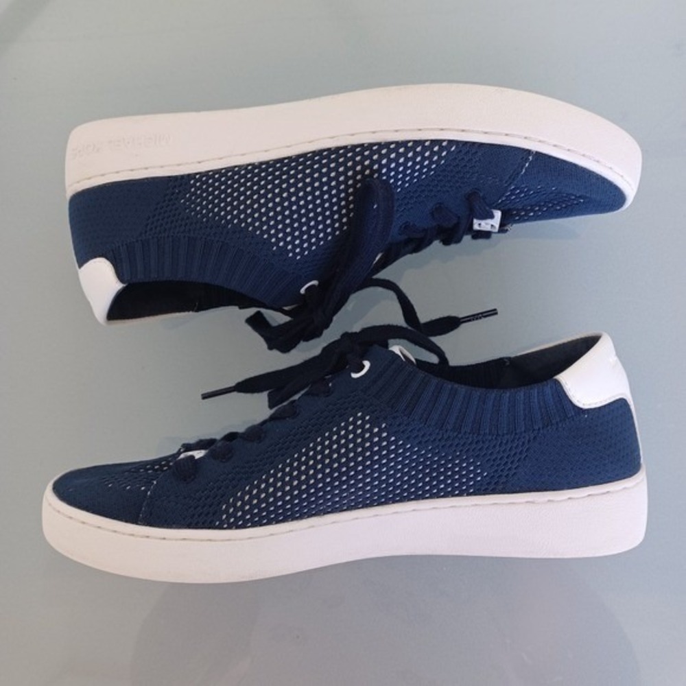 Michael‎ Kors Skyler Navy Blue Knit Lace Up Sneakers Womens Size 9.5M HL17D - Picture 2 of 10